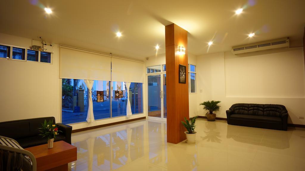 Expressotel By Ploenchit Hotel Bangkok